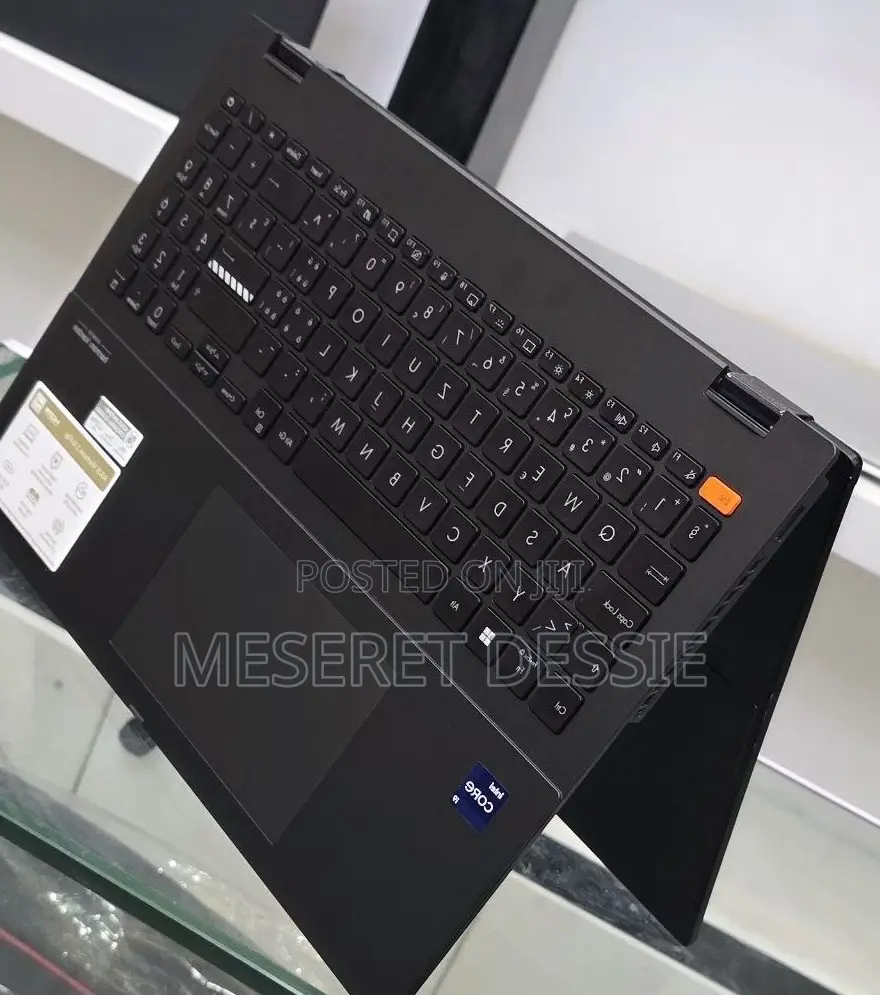 New Laptop Asus Zenbook 14 16GB Intel Core i7 SSD 512GB