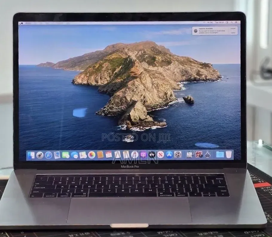 New Laptop Apple MacBook 2018 32GB Intel Core i7 SSD 1T