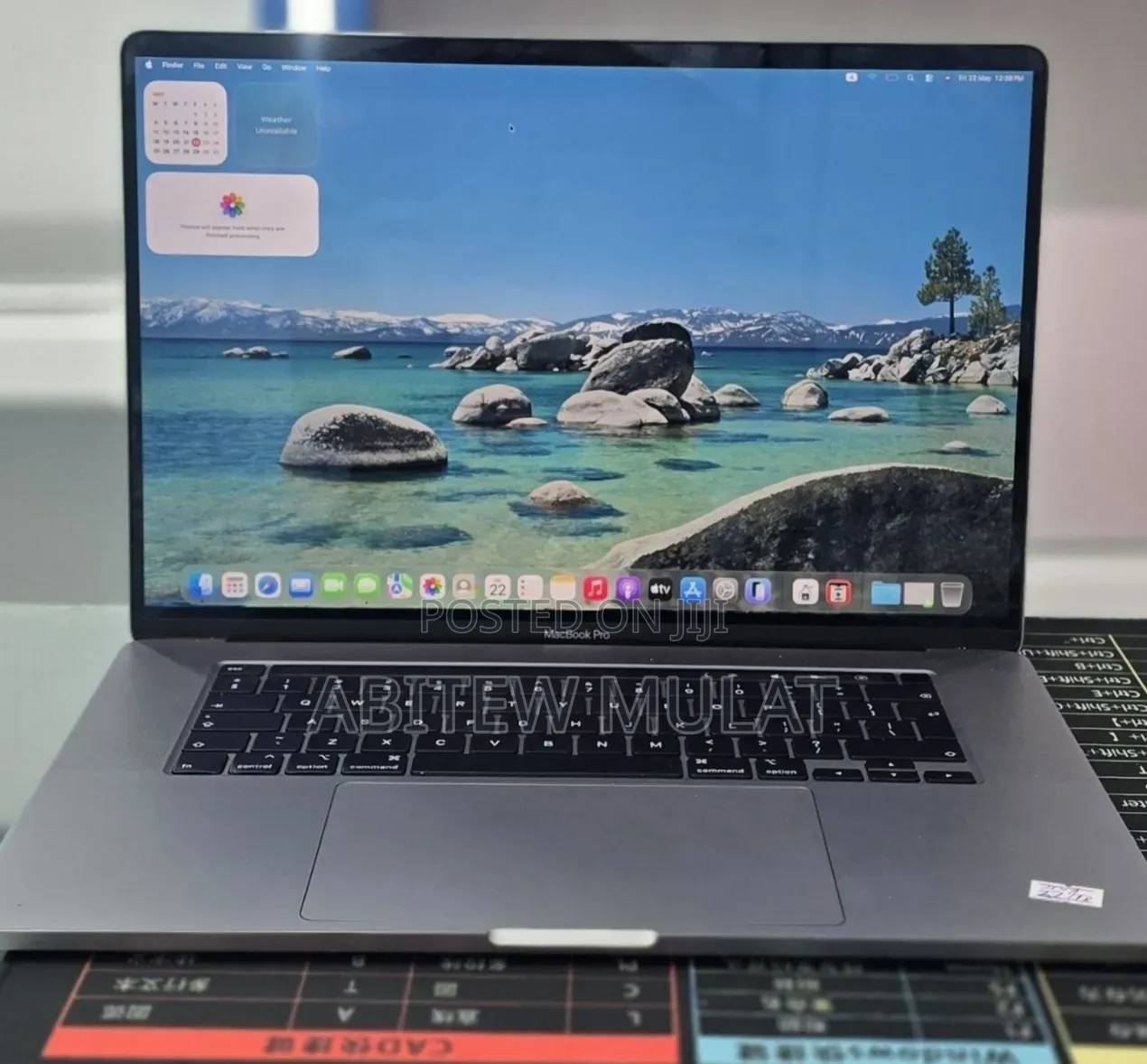 New Laptop Apple MacBook Pro 2019 32GB Intel Core i9 SSD 1T