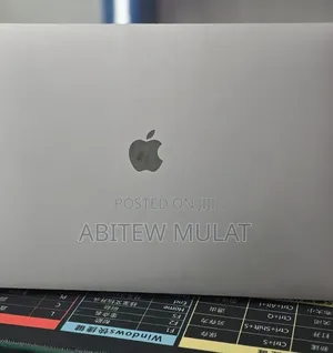 New Laptop Apple MacBook Pro 2019 32GB Intel Core i9 SSD 1T