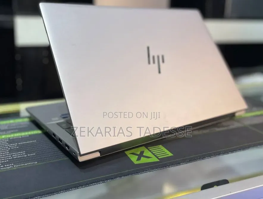 New Laptop HP ZBook 15 16GB Intel Core i9 SSD 1T
