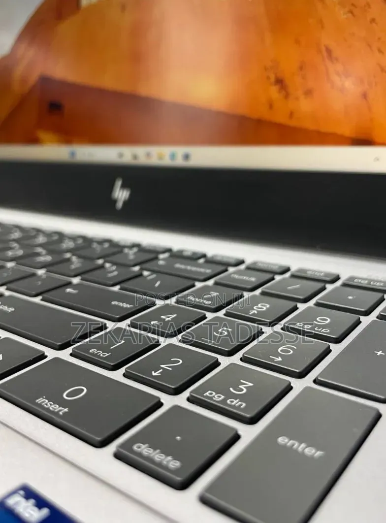 New Laptop HP ZBook 15 16GB Intel Core i9 SSD 1T