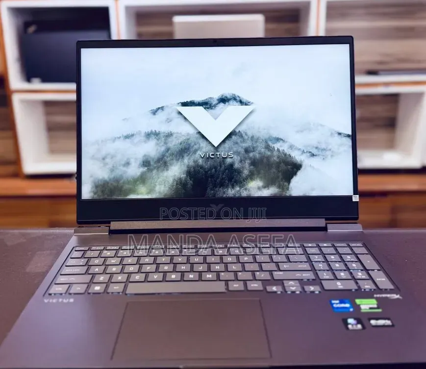 New Laptop HP Victus 16 16GB Intel Core i7 SSD 1T
