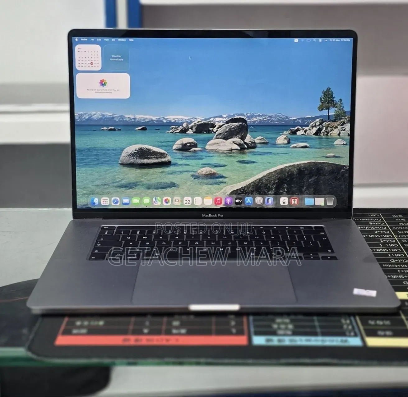 New Laptop Apple MacBook Pro 2019 32GB Intel Core i9 SSD 1T