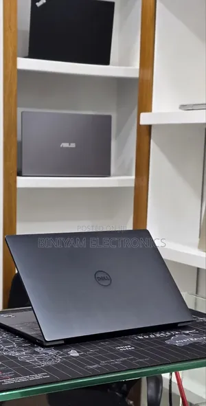 New Laptop Dell XPS 13 16GB Intel Core i7 SSD 512GB