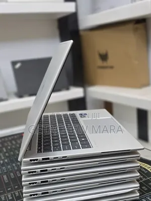 New Laptop HP EliteBook 840 G9 16GB Intel Core i7 SSD 512GB