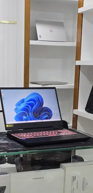 New Laptop Acer Nitro 5 16GB Intel Core i7 SSD 512GB
