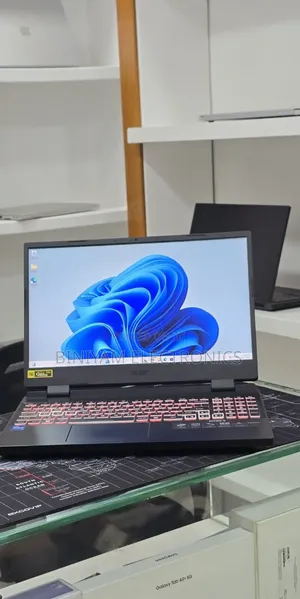 New Laptop Acer Nitro 5 16GB Intel Core i7 SSD 512GB