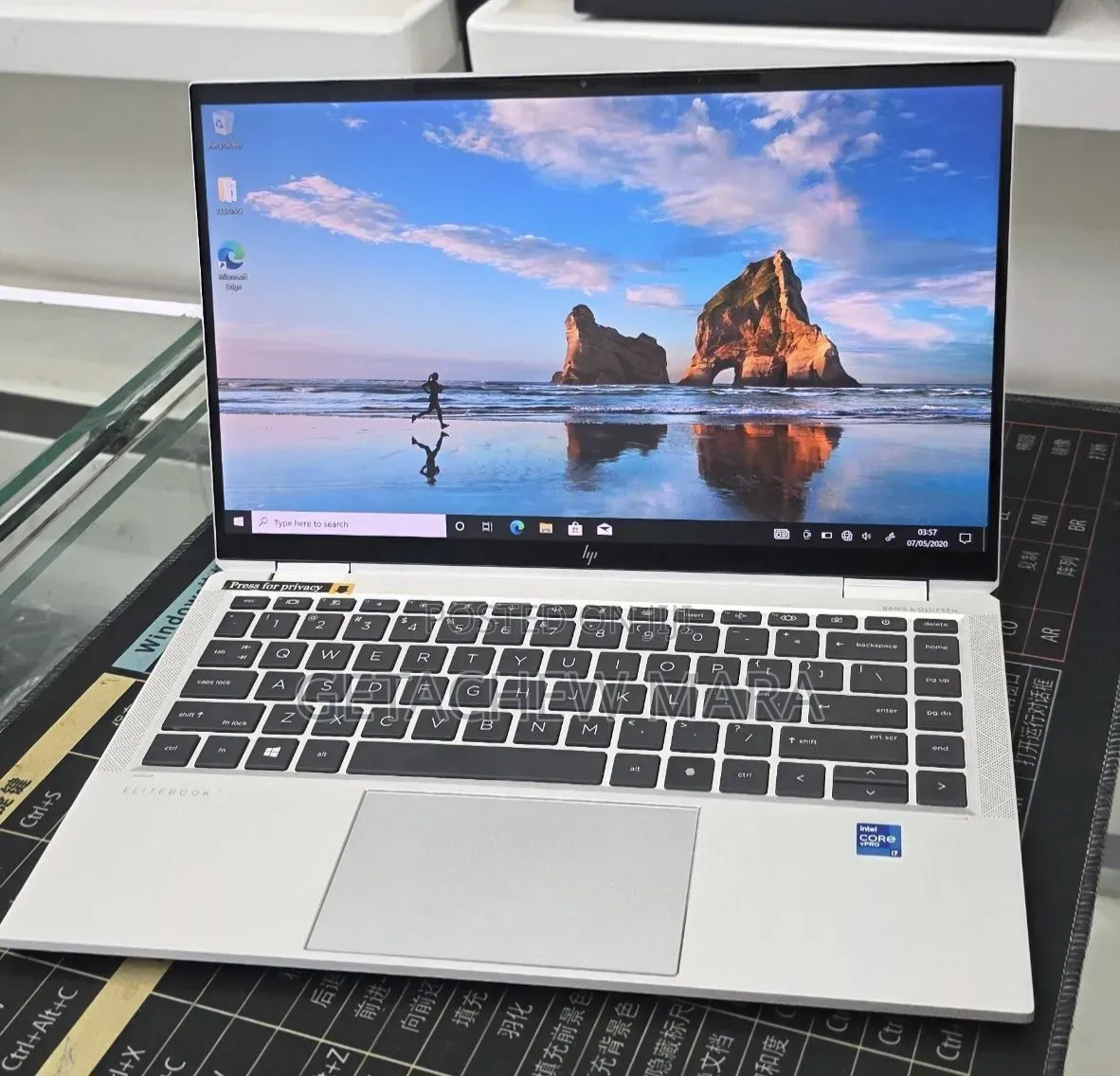 New Laptop HP EliteBook 1040 G8 32GB Intel Core i7 SSD 512GB