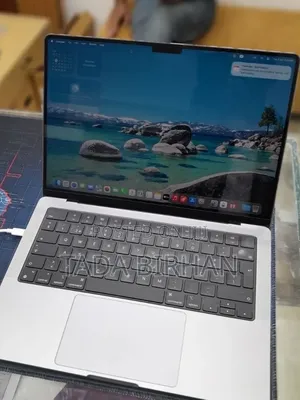 New Laptop Apple MacBook Pro 2021 M1 16GB Apple M1 Pro SSD 512GB