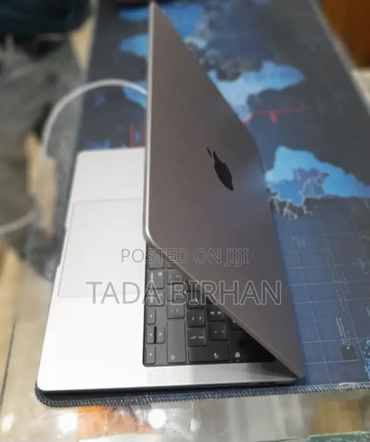New Laptop Apple MacBook Pro 2021 M1 16GB Apple M1 Pro SSD 512GB