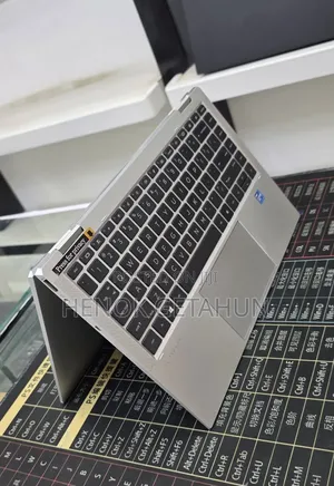 New Laptop HP EliteBook 1040 G8 32GB Intel Core i7 SSD 512GB