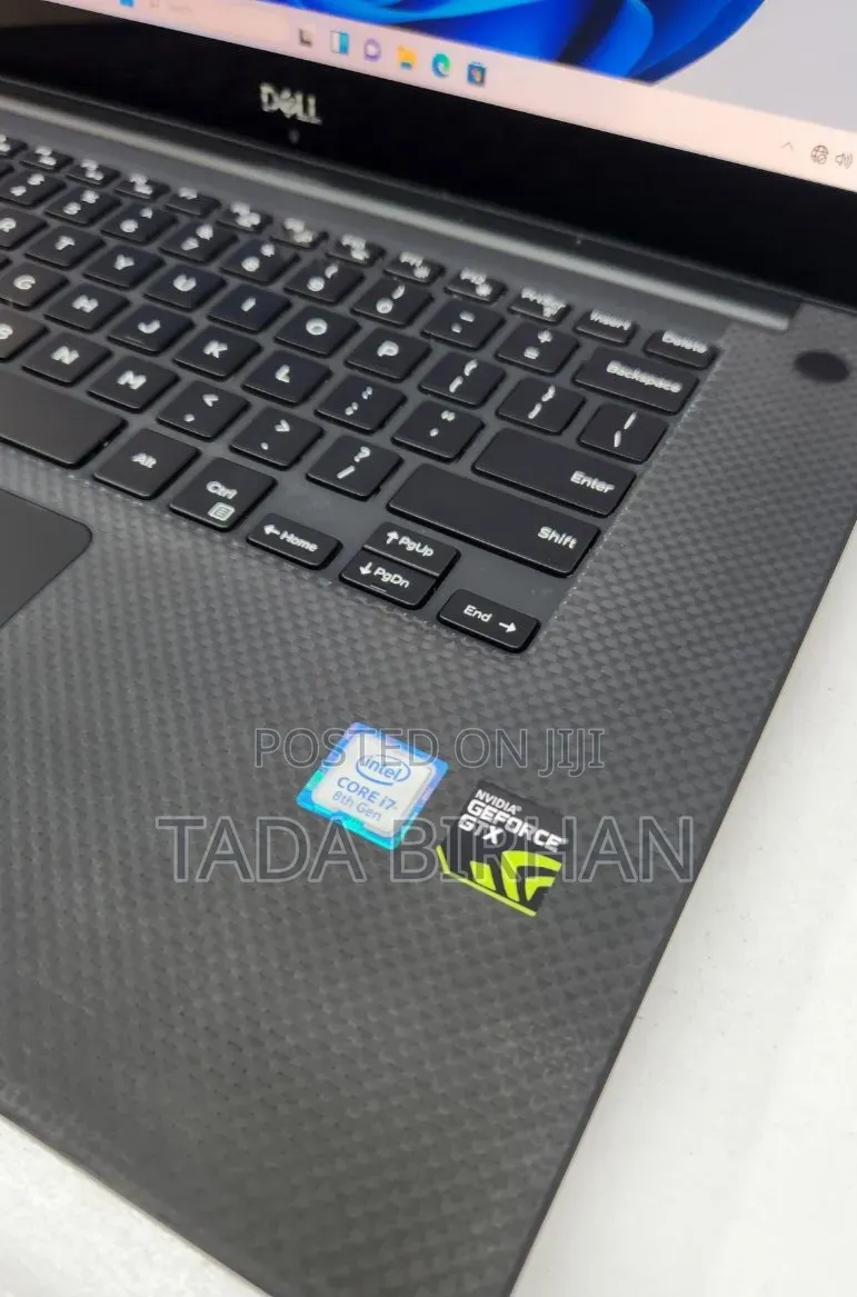 New Laptop Dell XPS 13 16GB Intel Core i7 SSD 512GB