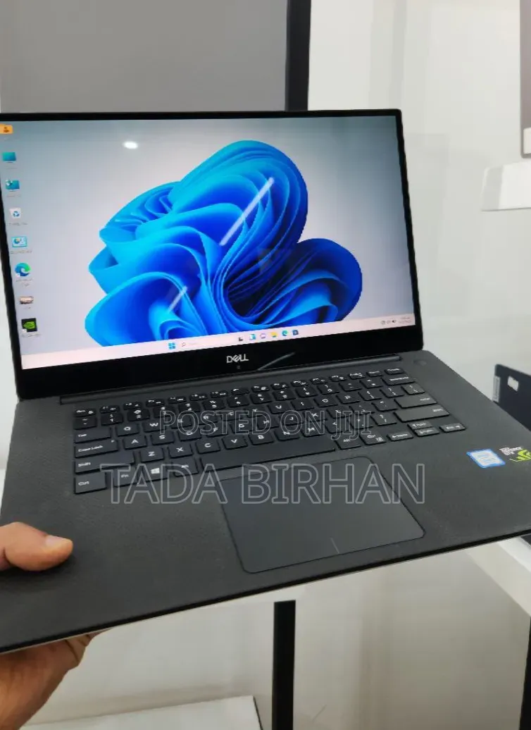 New Laptop Dell XPS 13 16GB Intel Core i7 SSD 512GB