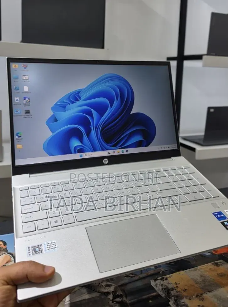 New Laptop HP Stream Notebook 16GB Intel Core i5 SSD 512GB
