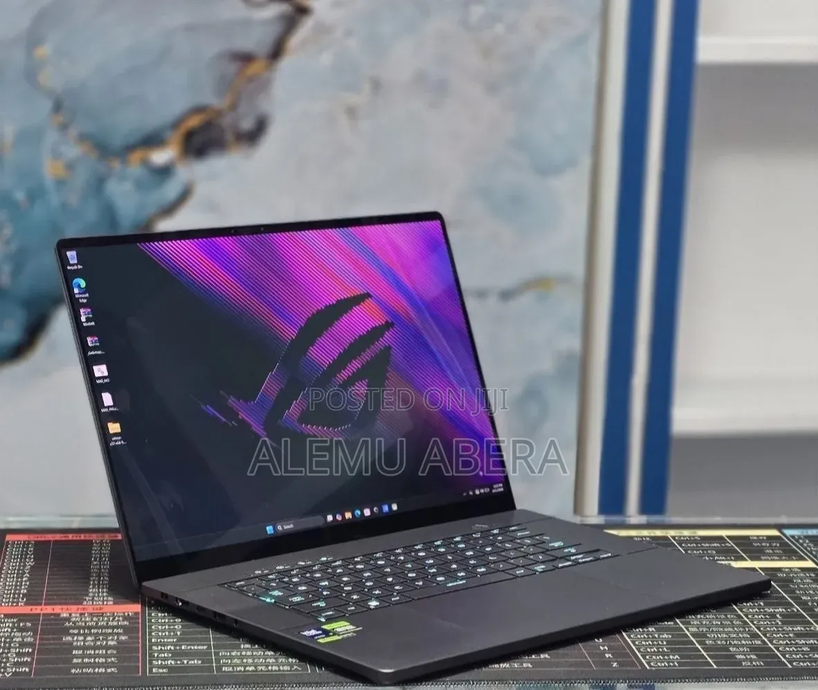 New Laptop Asus ROG Zephyrus G16 16GB Intel Core Ultra 9 SSD 1T