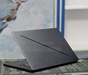 New Laptop Asus ROG Zephyrus G16 16GB Intel Core Ultra 9 SSD 1T