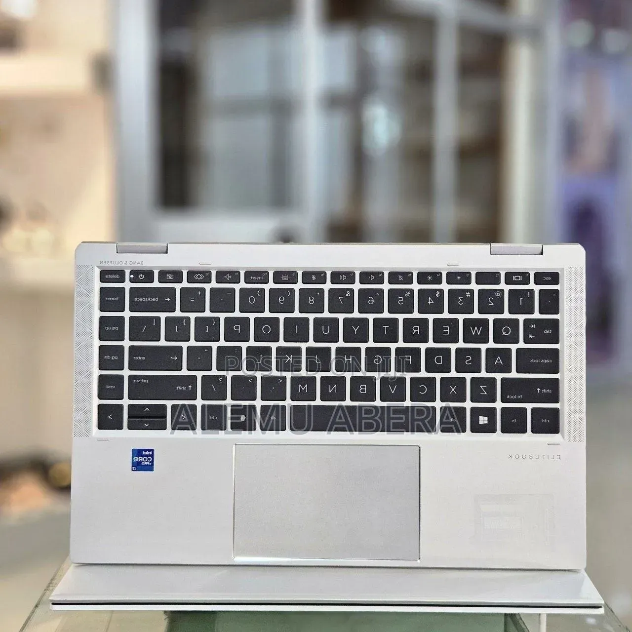 New Laptop HP EliteBook 1040 G8 16GB Intel Core i7 SSD 512GB