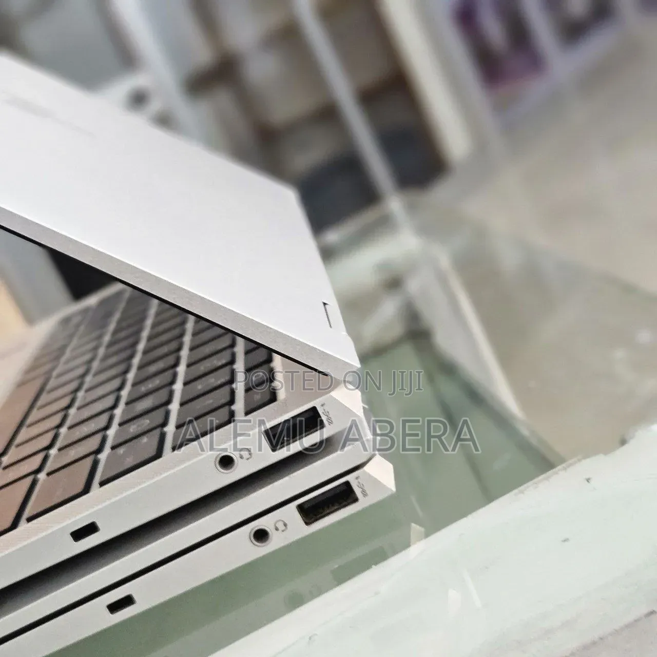 New Laptop HP EliteBook 1040 G8 16GB Intel Core i7 SSD 512GB