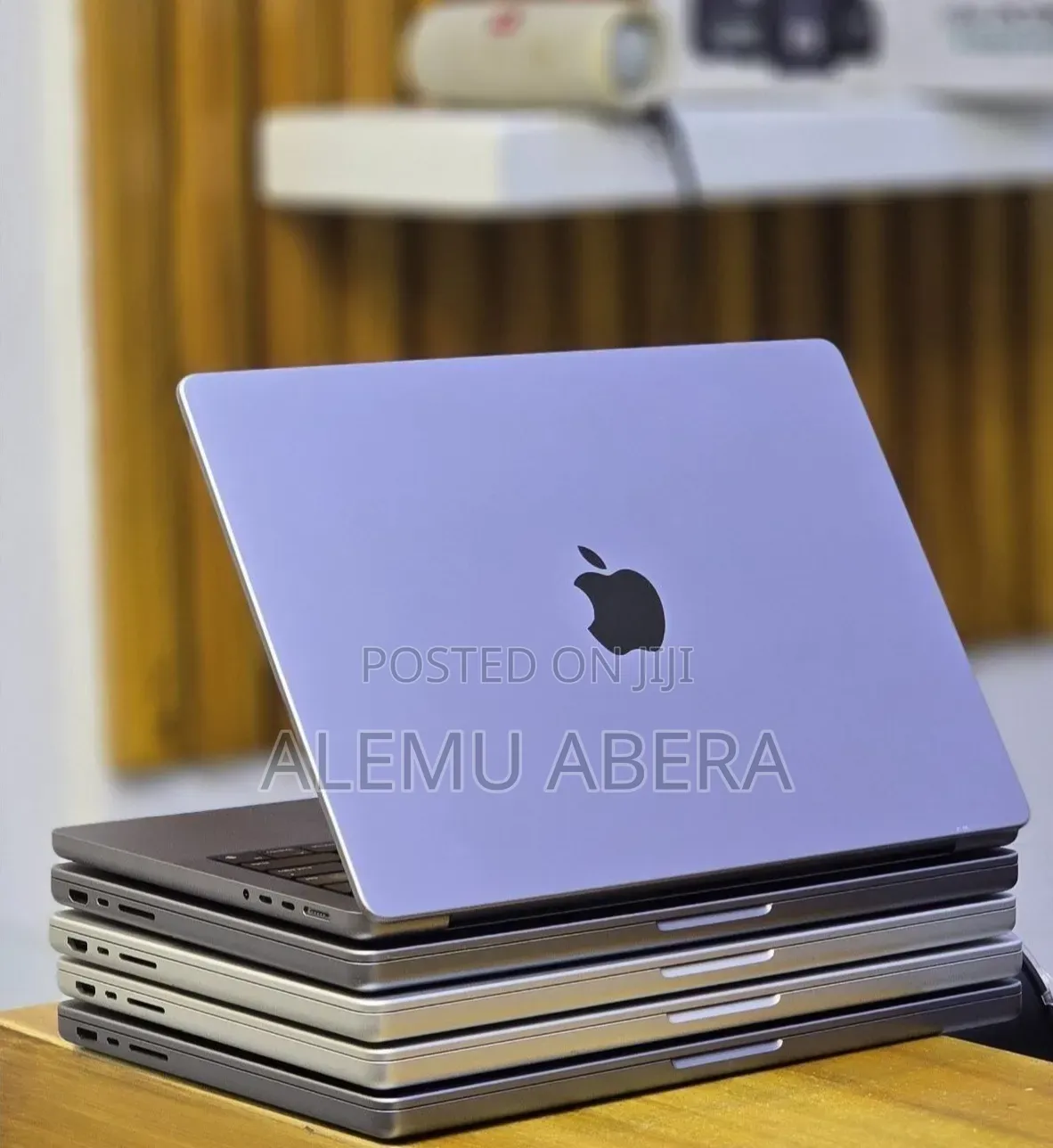 New Laptop Apple MacBook Pro 2021 M1 32GB Apple M1 Pro SSD 512GB