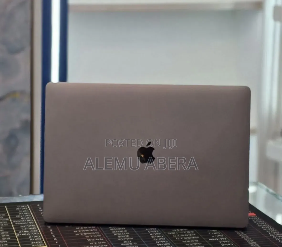 New Laptop Apple MacBook Pro 2019 16GB Intel Core i9 SSD 2T