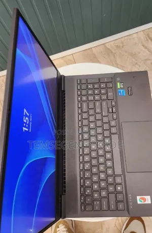 New Laptop HP Victus 16 16GB Intel Core i7 SSD 512GB