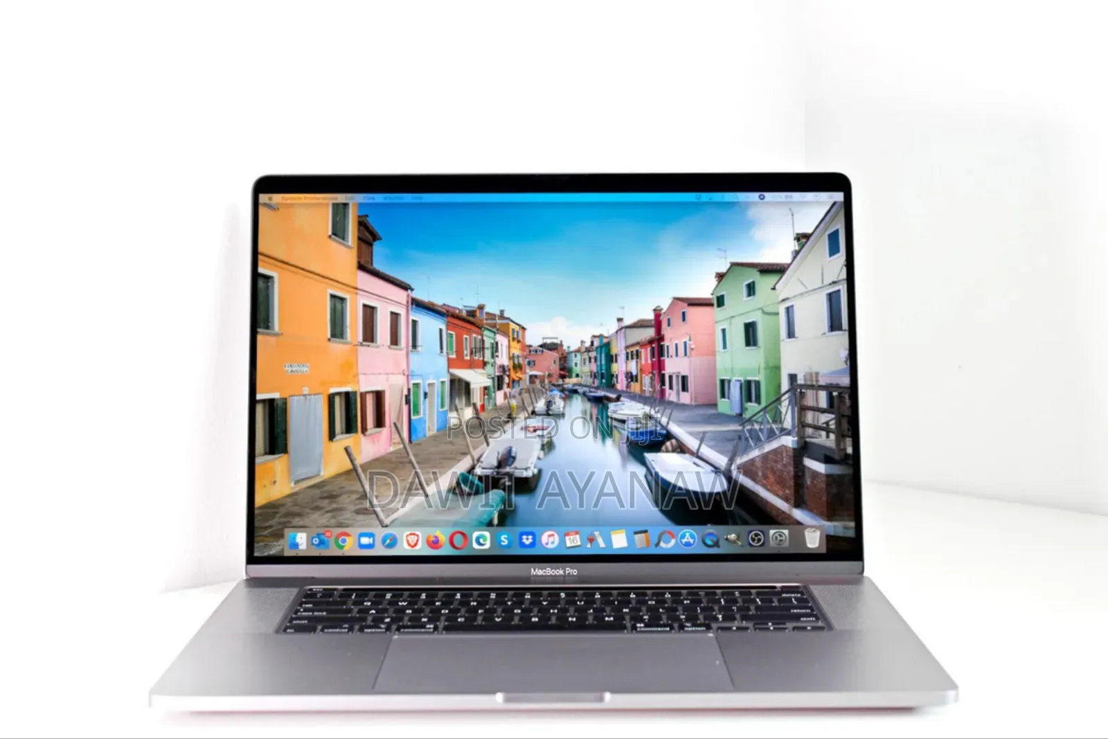 New Laptop Apple MacBook Pro 2019 16GB Intel Core i9 SSD 1T
