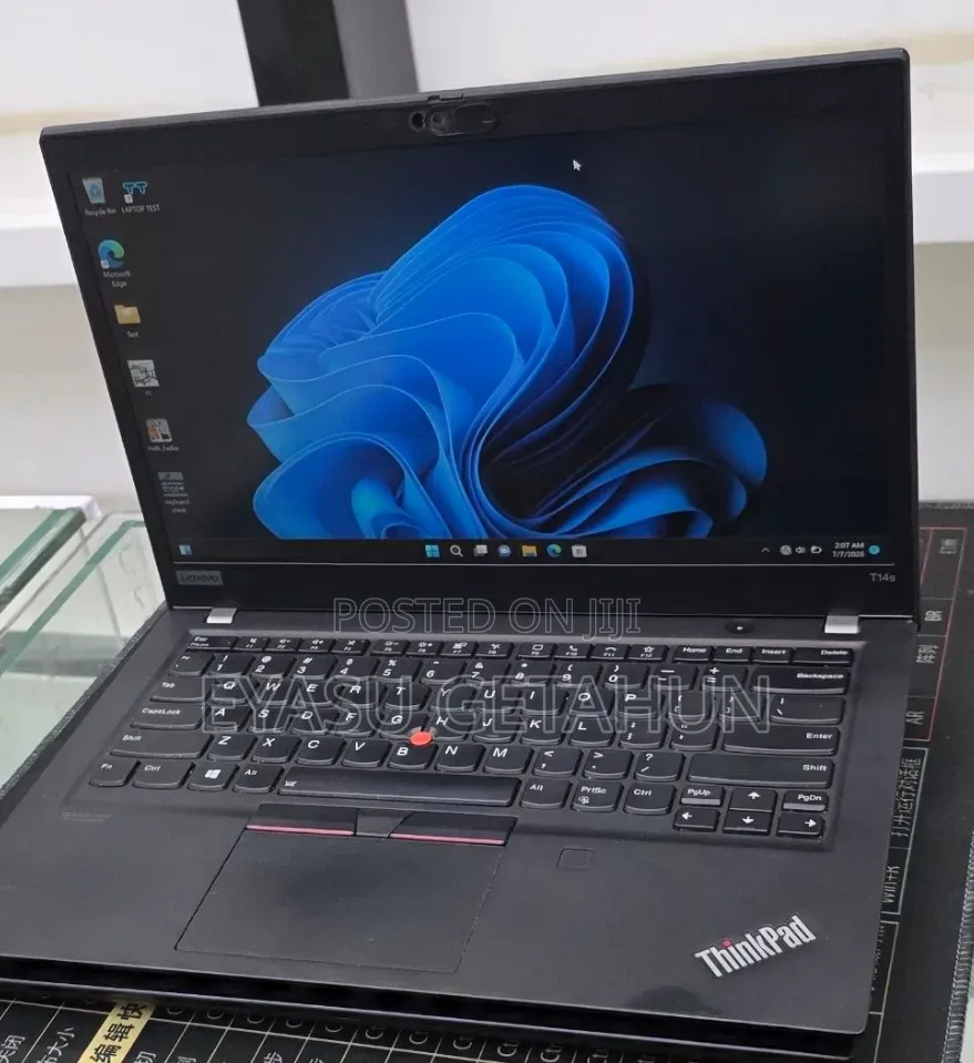 New Laptop Lenovo ThinkPad T14s G4 16GB AMD Ryzen 5 SSD 512GB