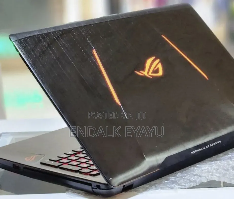 New Laptop Asus 8GB Intel Core i5 SSD 256GB