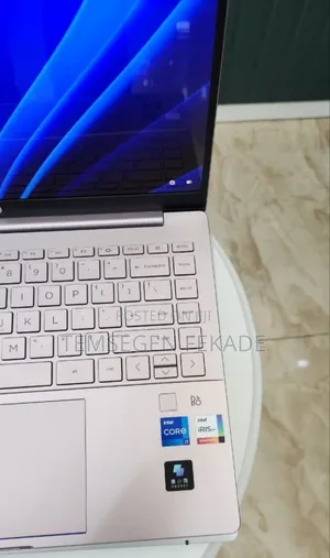 New Laptop HP Pavilion 14 16GB Intel Core i7 SSD 512GB