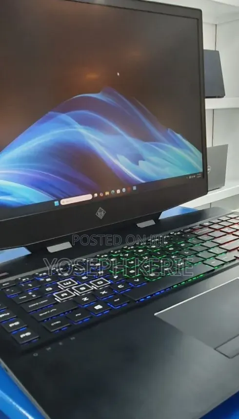 New Laptop HP Omen X 17t 16GB Intel Core i7 SSD 512GB