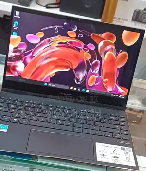 New Laptop Asus ZenBook Flip 14 UX461UA 16GB Intel Core i7 SSD 512GB