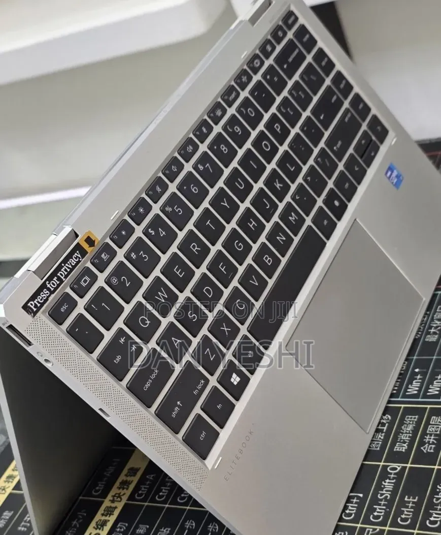 New Laptop HP EliteBook 1040 G8 32GB Intel Core i7 SSD 512GB