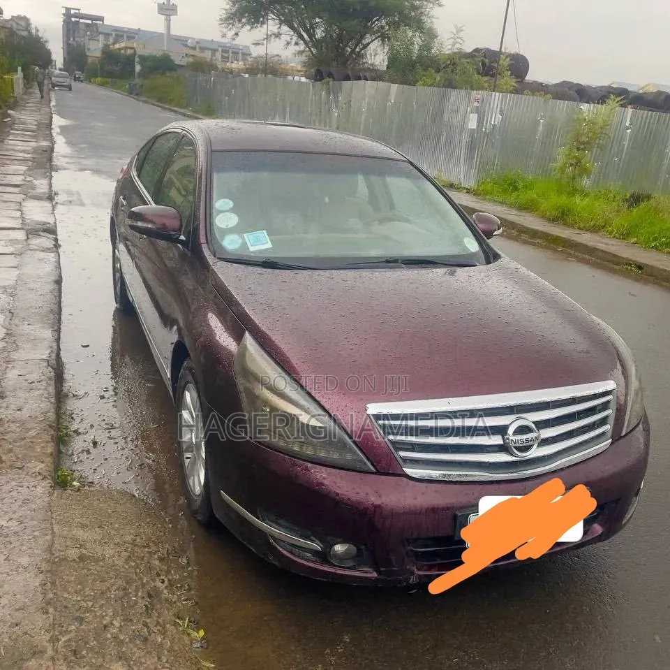 Nissan Teana 2010 Black