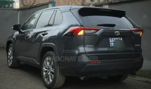 Toyota RAV4 2020 Gray