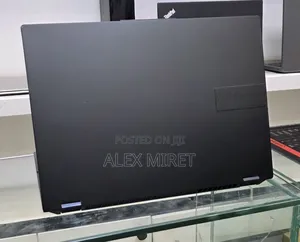 New Laptop Asus Vivobook 16 16GB Intel Core i9 SSD 1T