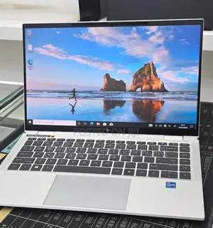 New Laptop HP EliteBook 1040 G8 32GB Intel Core i7 SSD 512GB