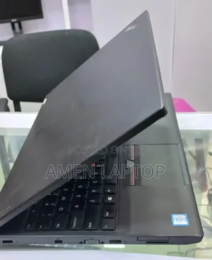 Laptop Lenovo ThinkPad L570 4GB Intel Core i7 SSD 256GB