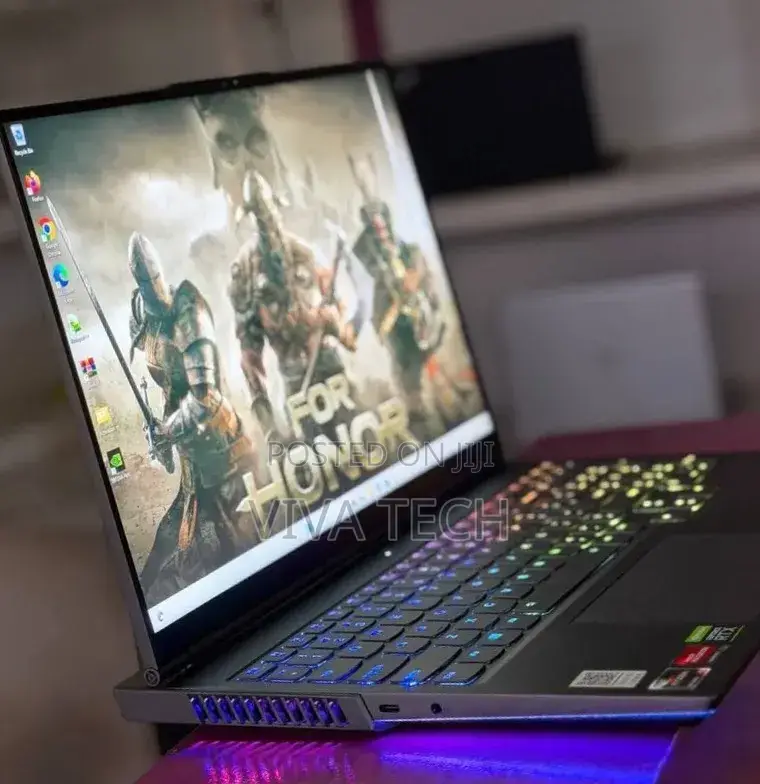 New Laptop Lenovo Legion 9 16GB AMD Ryzen 9 SSD 1T