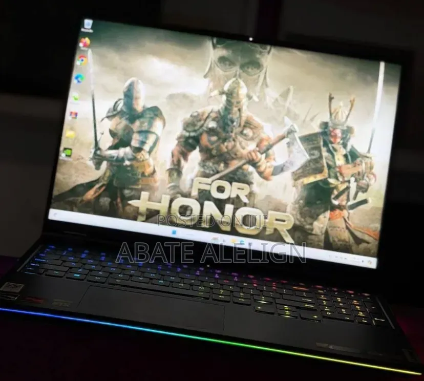 New Laptop Lenovo Legion 9 16GB AMD Ryzen 9 SSD 1T