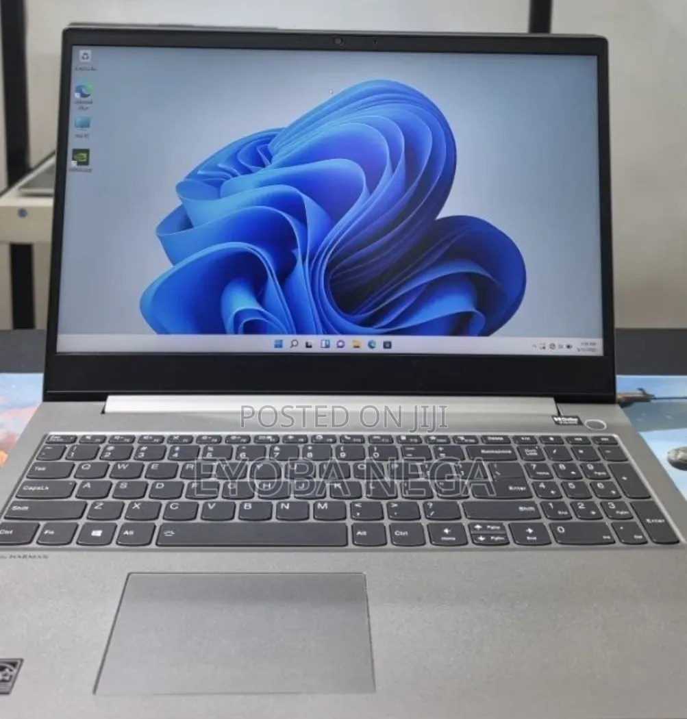 New Laptop Lenovo ThinkBook 15 16GB Intel Core i5 SSD 512GB