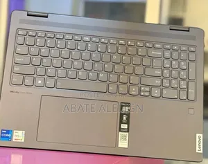 New Laptop Lenovo Yoga 7i 16GB Intel Core i7 SSD 512GB