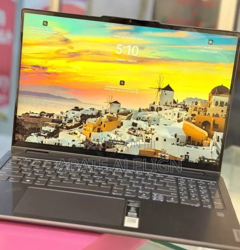 New Laptop Lenovo Yoga 7i 16GB Intel Core i7 SSD 512GB