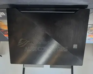 New Laptop Asus ROG Zephyrus G15 16GB AMD Ryzen 7 SSD 512GB