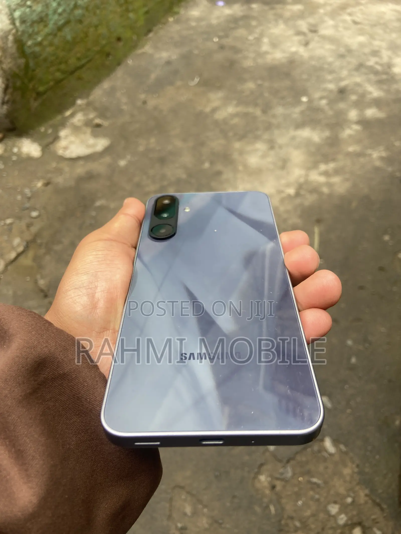New Samsung Galaxy M16 128 GB Silver