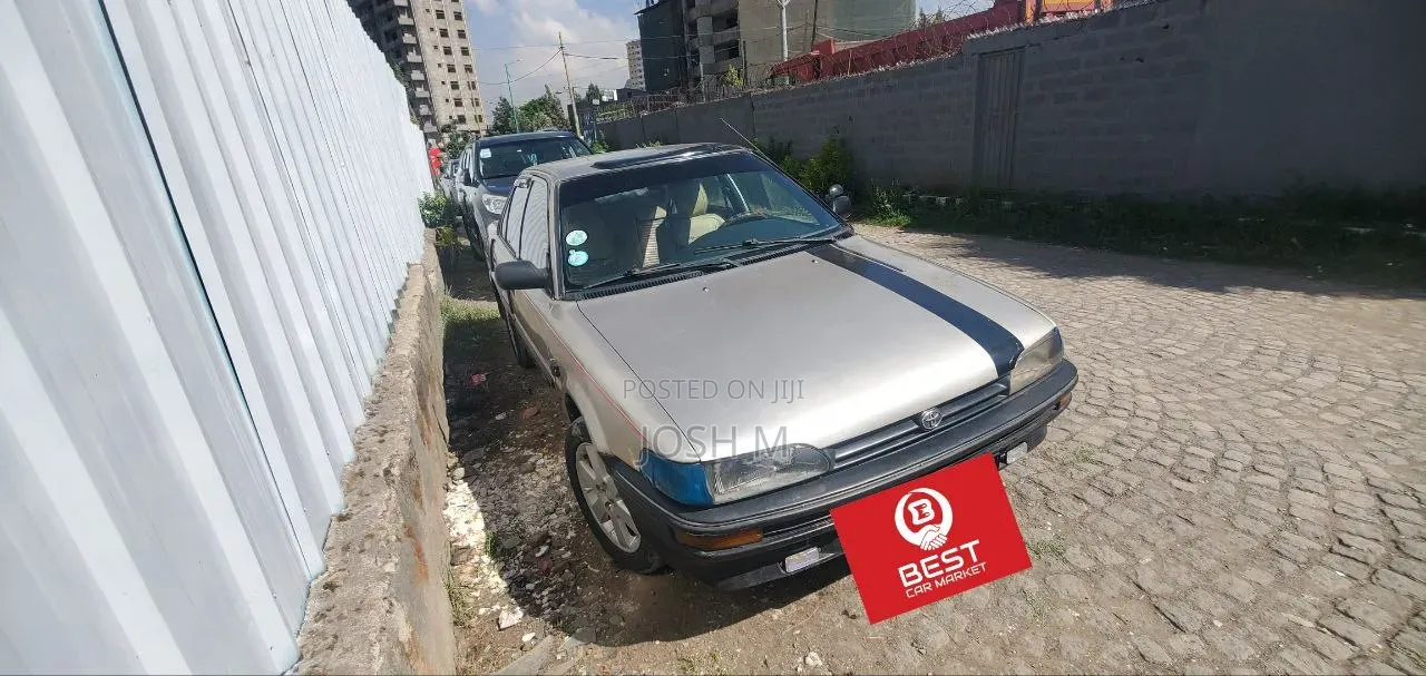 Toyota Corolla 1991 Beige