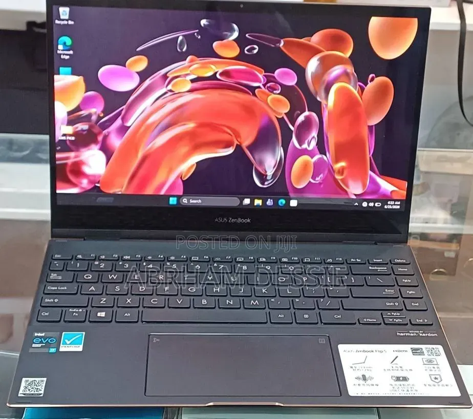 New Laptop Asus 16GB Intel Core i7 SSD 512GB
