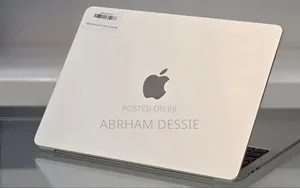 New Laptop Apple MacBook Air 2025 M4 16GB Apple M4 SSD 512GB