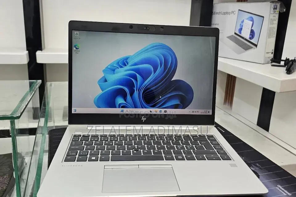 New Laptop HP EliteBook 840 G5 16GB Intel Core i5 SSD 512GB