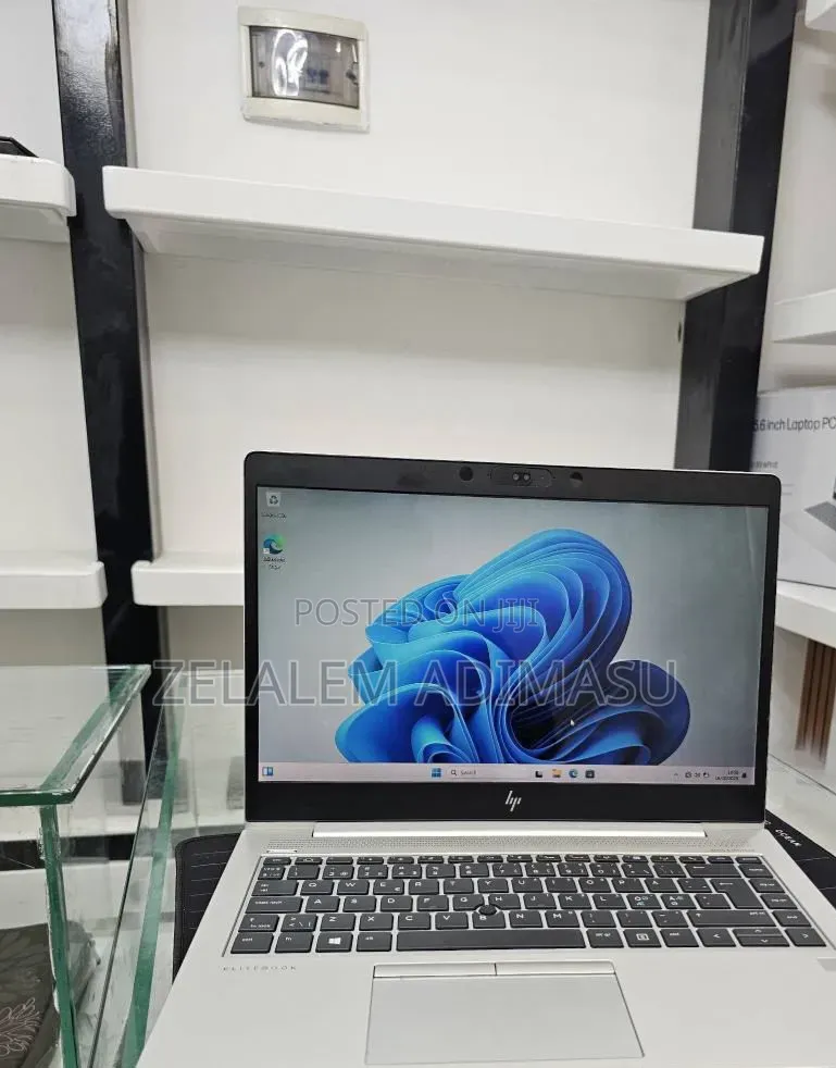 New Laptop HP EliteBook 840 G5 16GB Intel Core i5 SSD 512GB